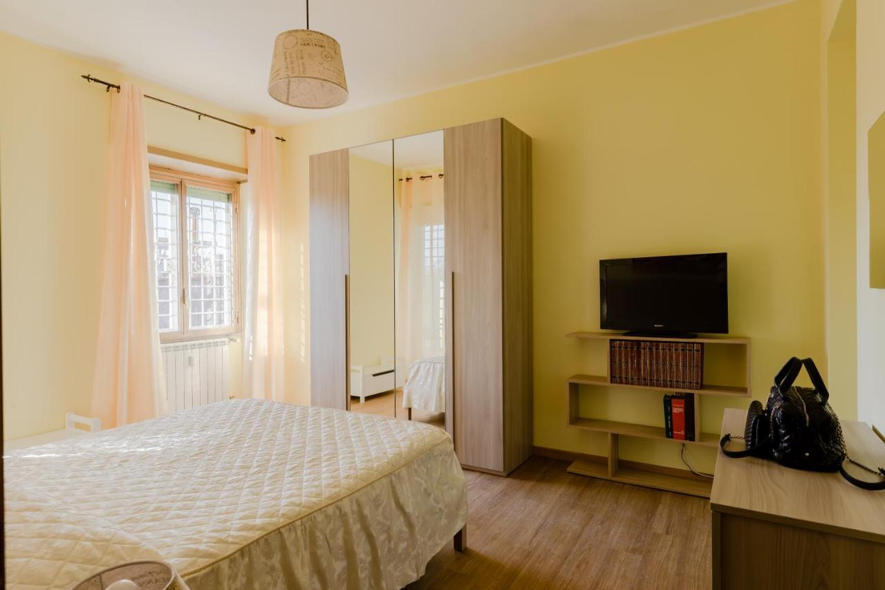 Le Rondini Apartment, 5 Persone, 2 Balconi, Policlinico Tor Vergata E Casilino Rome Extérieur photo