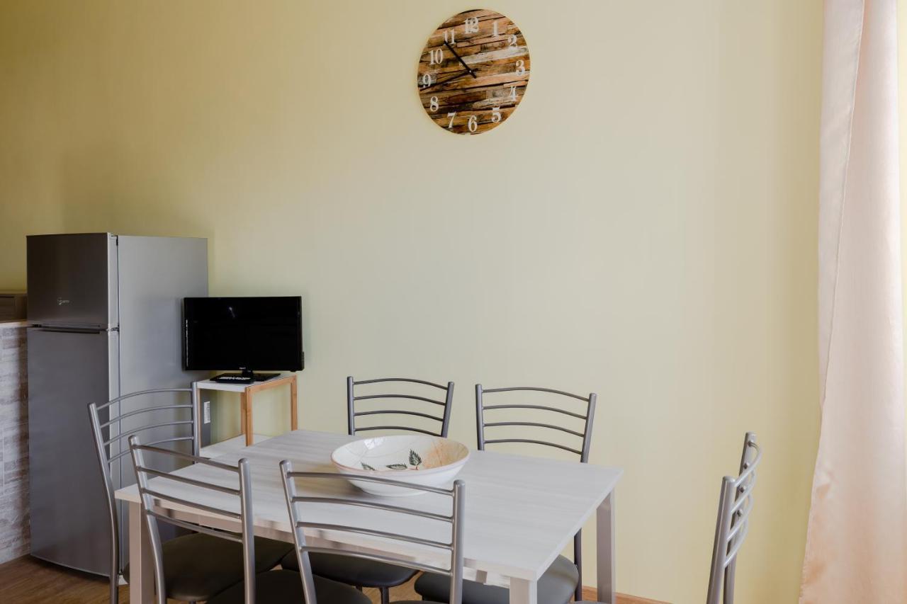 Le Rondini Apartment, 5 Persone, 2 Balconi, Policlinico Tor Vergata E Casilino Rome Extérieur photo