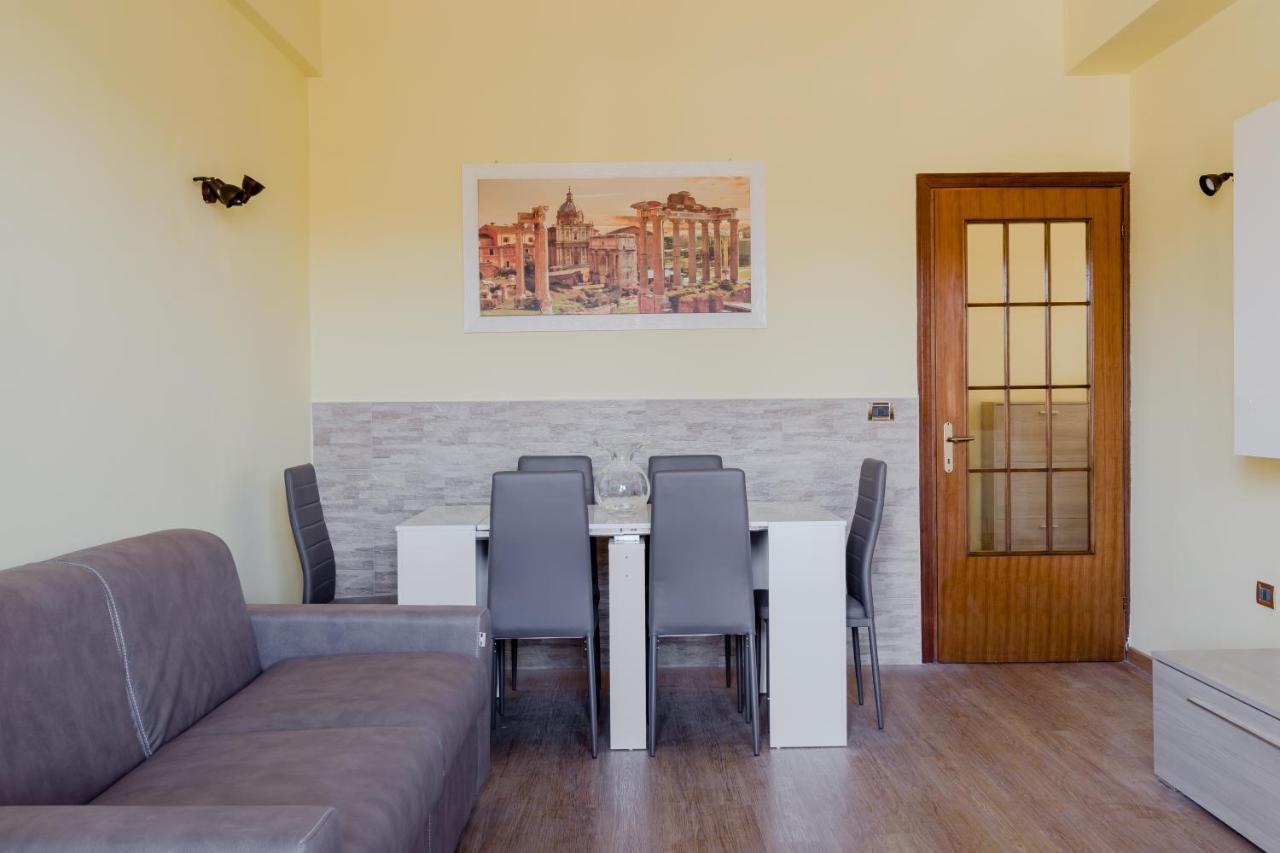 Le Rondini Apartment, 5 Persone, 2 Balconi, Policlinico Tor Vergata E Casilino Rome Extérieur photo